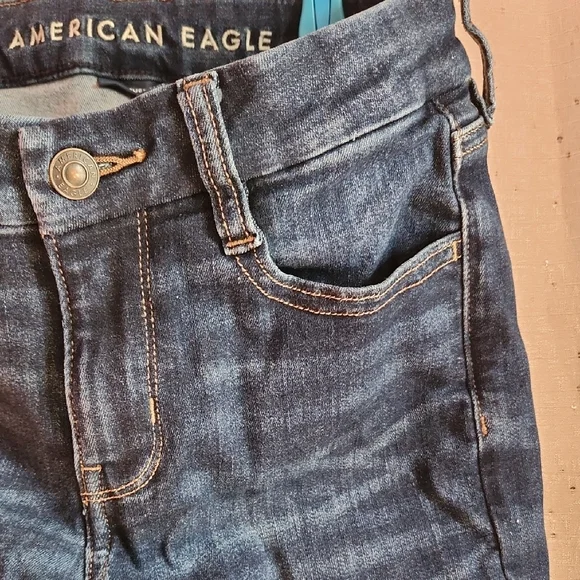 American Eagle Outfitters Women's Dark Blue Skinny Jeans - Picture 2 of 4